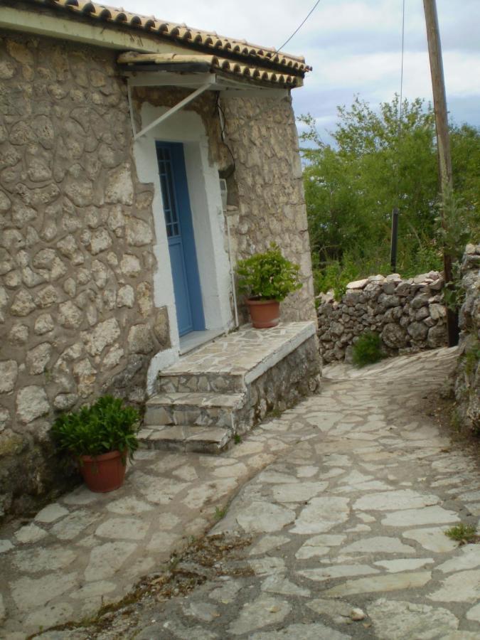 Lefki'S House Apartment Drymon Bagian luar foto