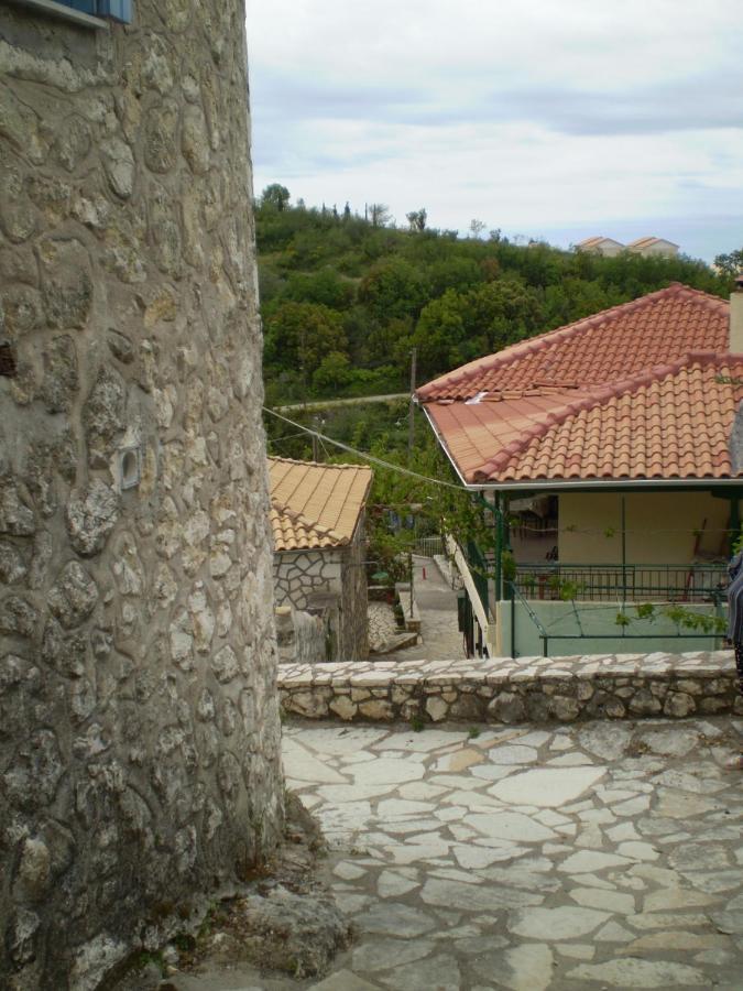 Lefki'S House Apartment Drymon Bagian luar foto